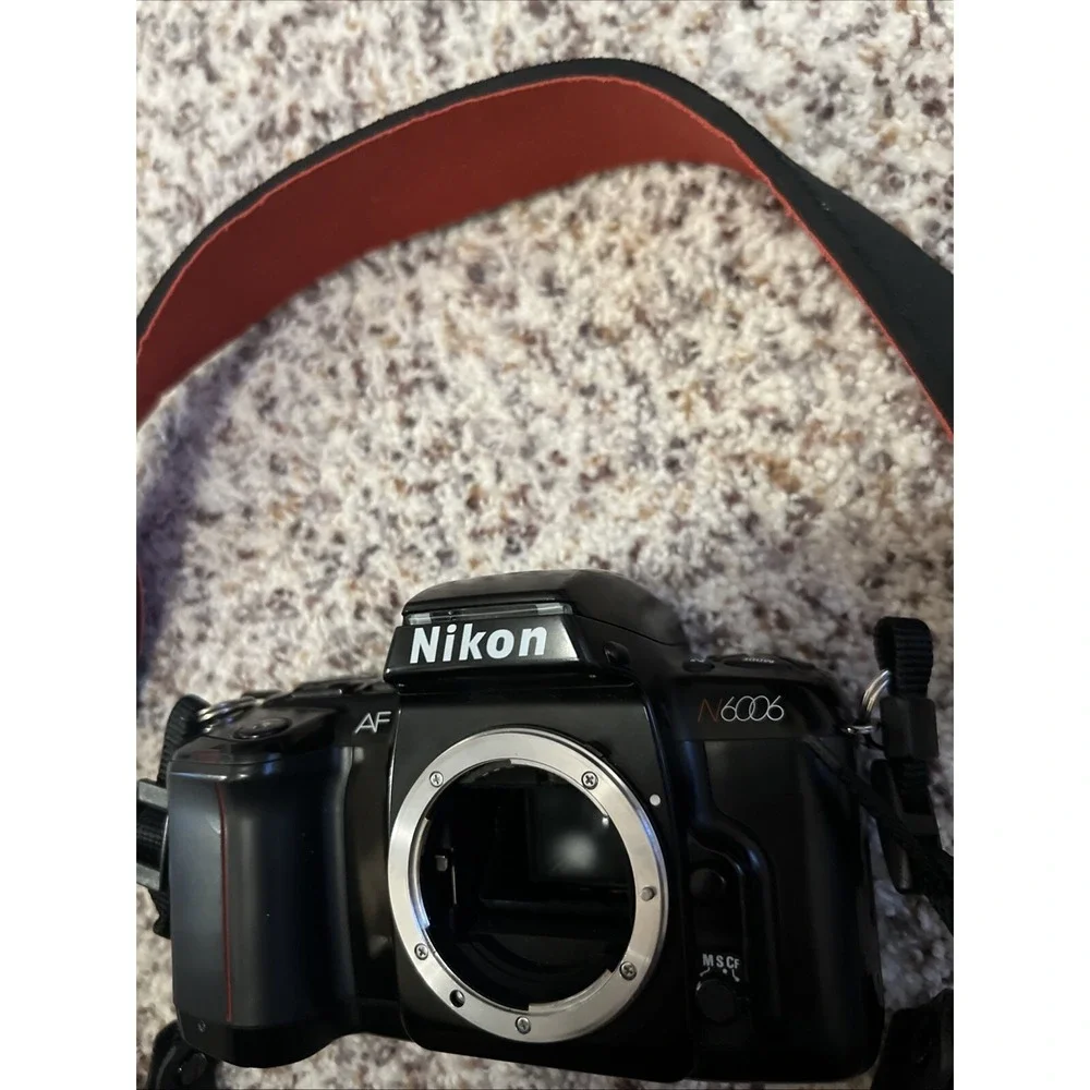 Nikon N6006 35mm SLR Film Camera‎ Body Only FOR PARTS Don't Know If Working